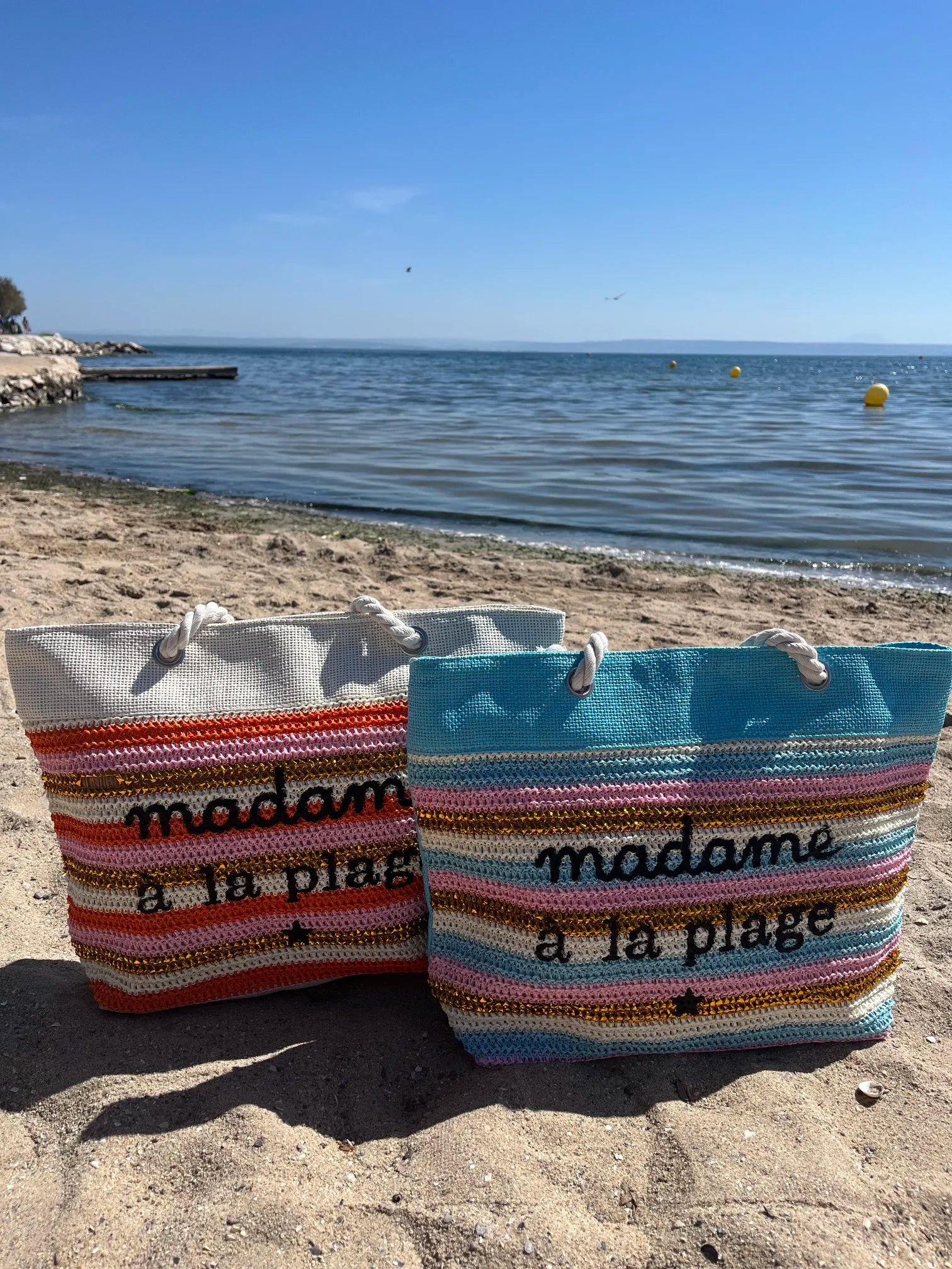 Borsa da Spiaggia "Madame à la Plage" — Grande Borsa Estiva Bohémien con Ricami e Frange Dorate ☀️